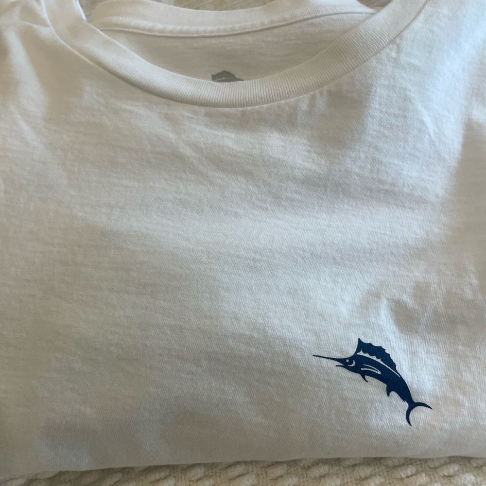 Tommy Bahama White Long Sleeve Shirt with Navy Logo - Picture 4 of 4